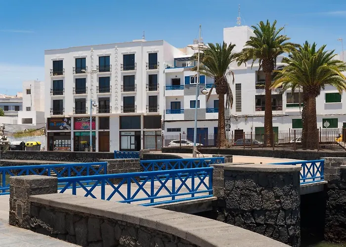 Living El Charco-central Location Apartamento